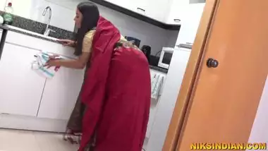 Tamil Man Swallows Wife Maids Piss From Her Indian Amateur Sex