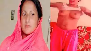 Paki Bhabhi Boobs Show Viral Video Making Indian Amateur Sex