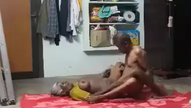 Indian Tamil Old Granny Sex wild indian tube at Indiansexbar.mobi