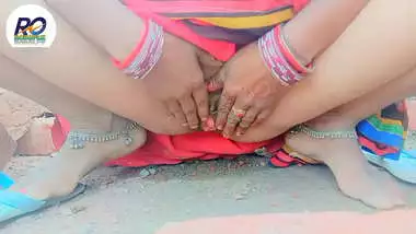 Indian Saree Bhabhi Xxxxx 3gp Video - Indian Girl Finger Creamy Hindi Main Xxx 3gp Video Download wild indian  tube at Indiansexbar.mobi