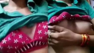 Gujrati Vargin Porn - Gujarati Virgin Girl wild indian tube at Indiansexbar.mobi