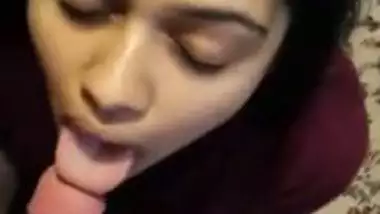 380px x 214px - Deep Sensual Blowjob From Mumbai College Girl indian amateur sex