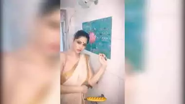 Kannada Saree Sex Only - Kannada Girl Remove Saree For Sex wild indian tube at Indiansexbar.mobi