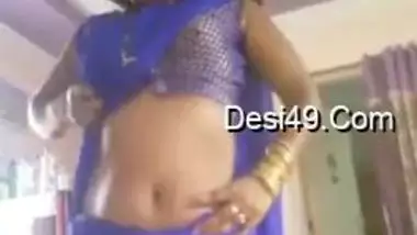 Desi Old Mom Saree Sex wild indian tube at Indiansexbar.mobi