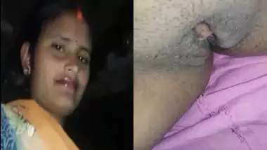 Sari Peticot Chudai Video Hd - Bhabhi In Saree Blouse Petticoat Sex wild indian tube at Indiansexbar.mobi