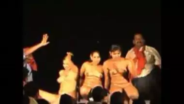 Nude Telugu Dance - Nude Chicks In Telugu Record Dance indian amateur sex